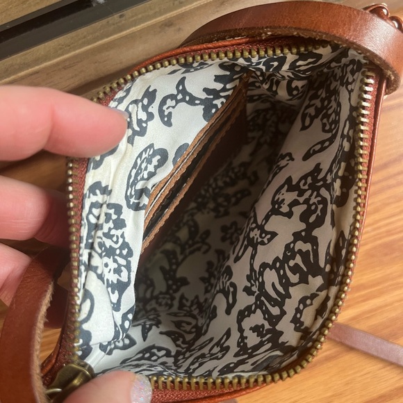 49 SQ MILES Pacific Grove Crossbody Bag - Picture 6 of 10